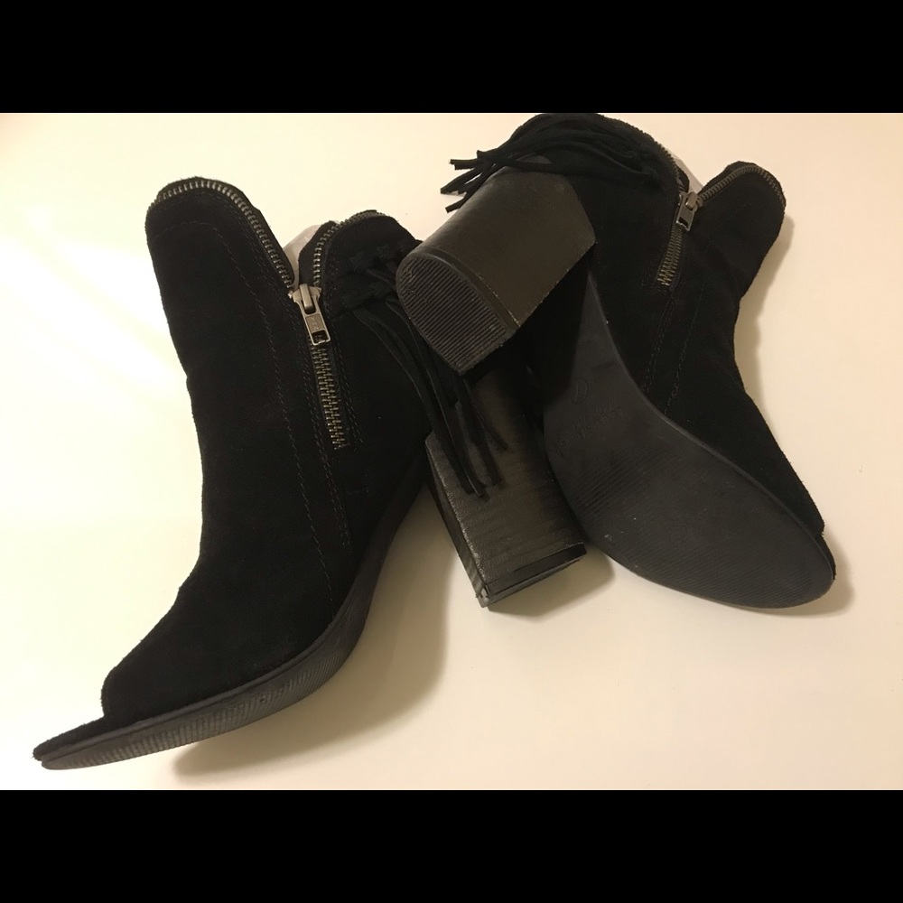Diba Tern Open Toe Fringe Bootie. Size 7. - image 3